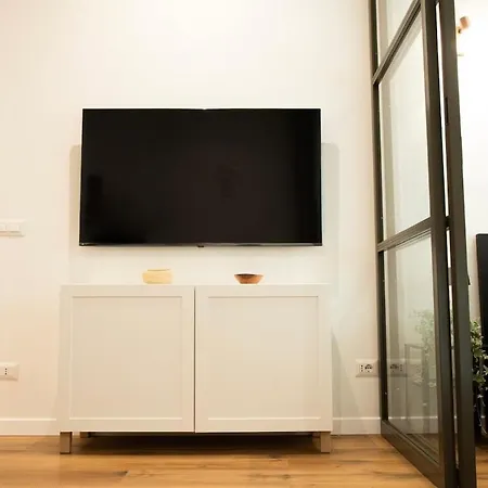 Loft By The Roma