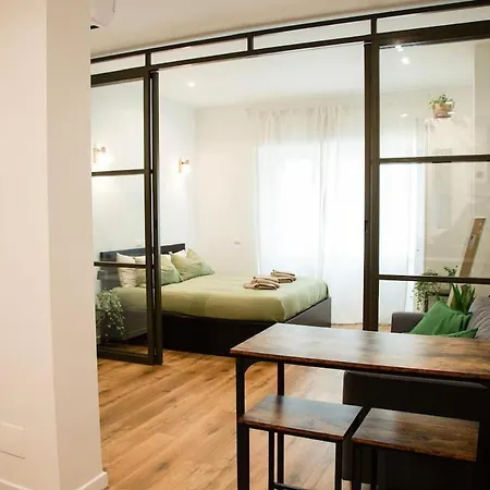 Daire Loft By The Roma